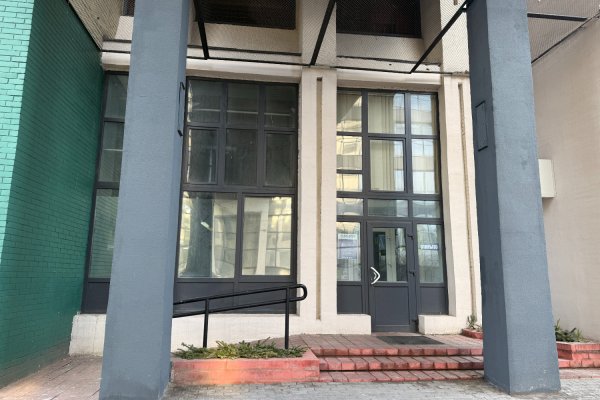 Аренда помещения под сферу слуг, шоурум, кафе - фото 1